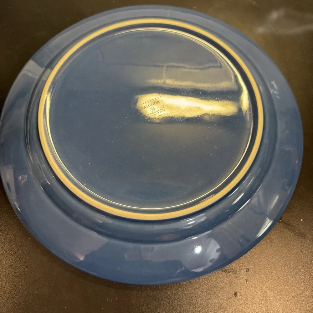 Pottery Barn Cambria Portugal Dinner‎ plate Blue Set of 3